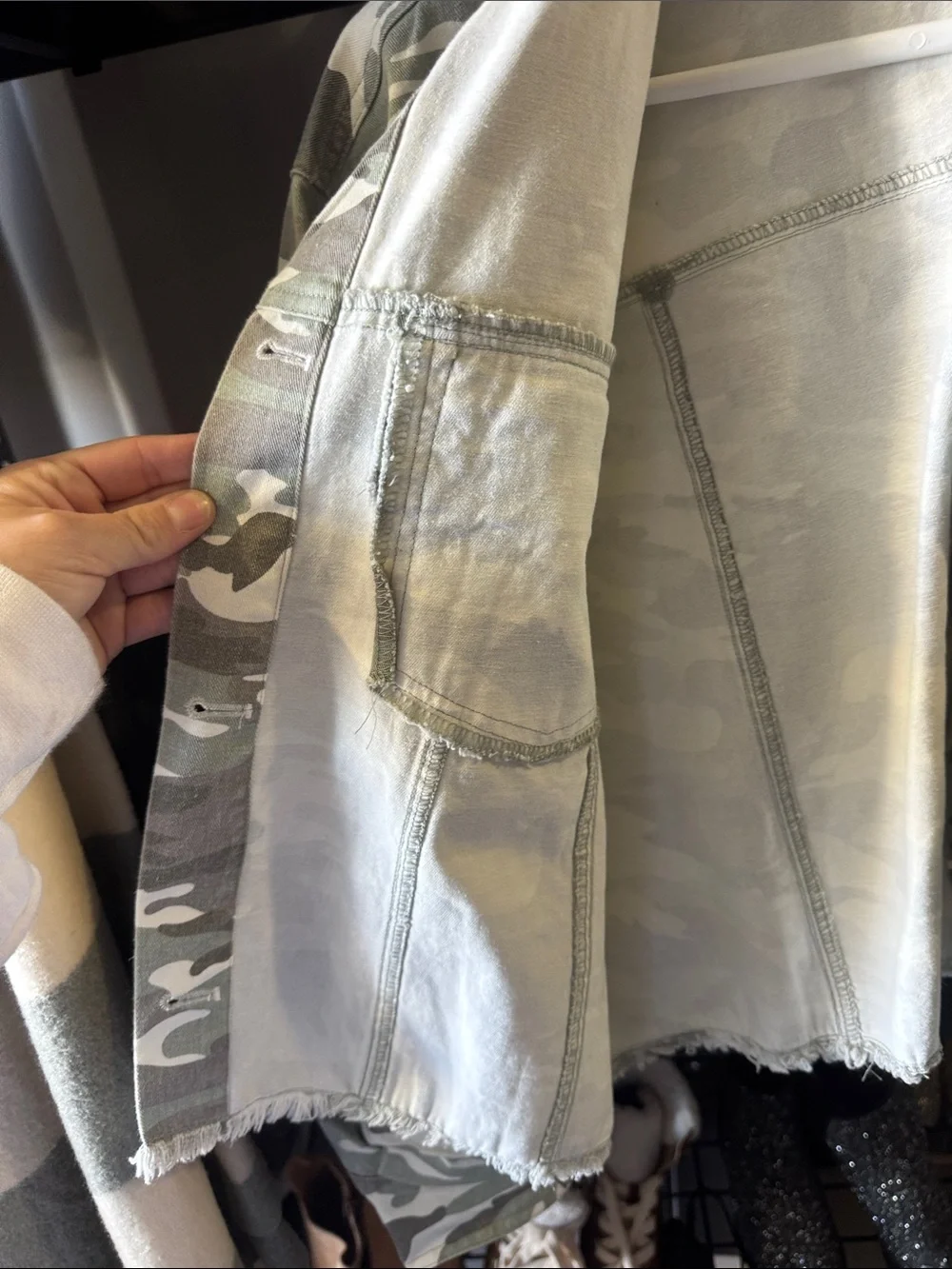 Fate Camo Jacket in Olive, Gray & Cream - Picture 3 of 6